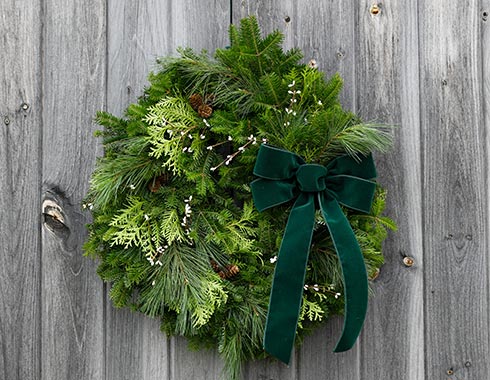 Wintergreen Wreath WGR21